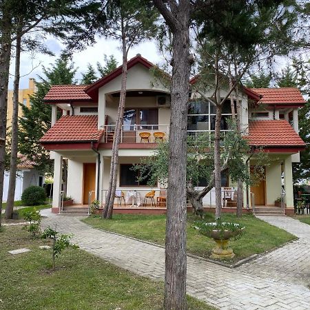 Hotel Garden Villa Ardo Golem  Exterior foto