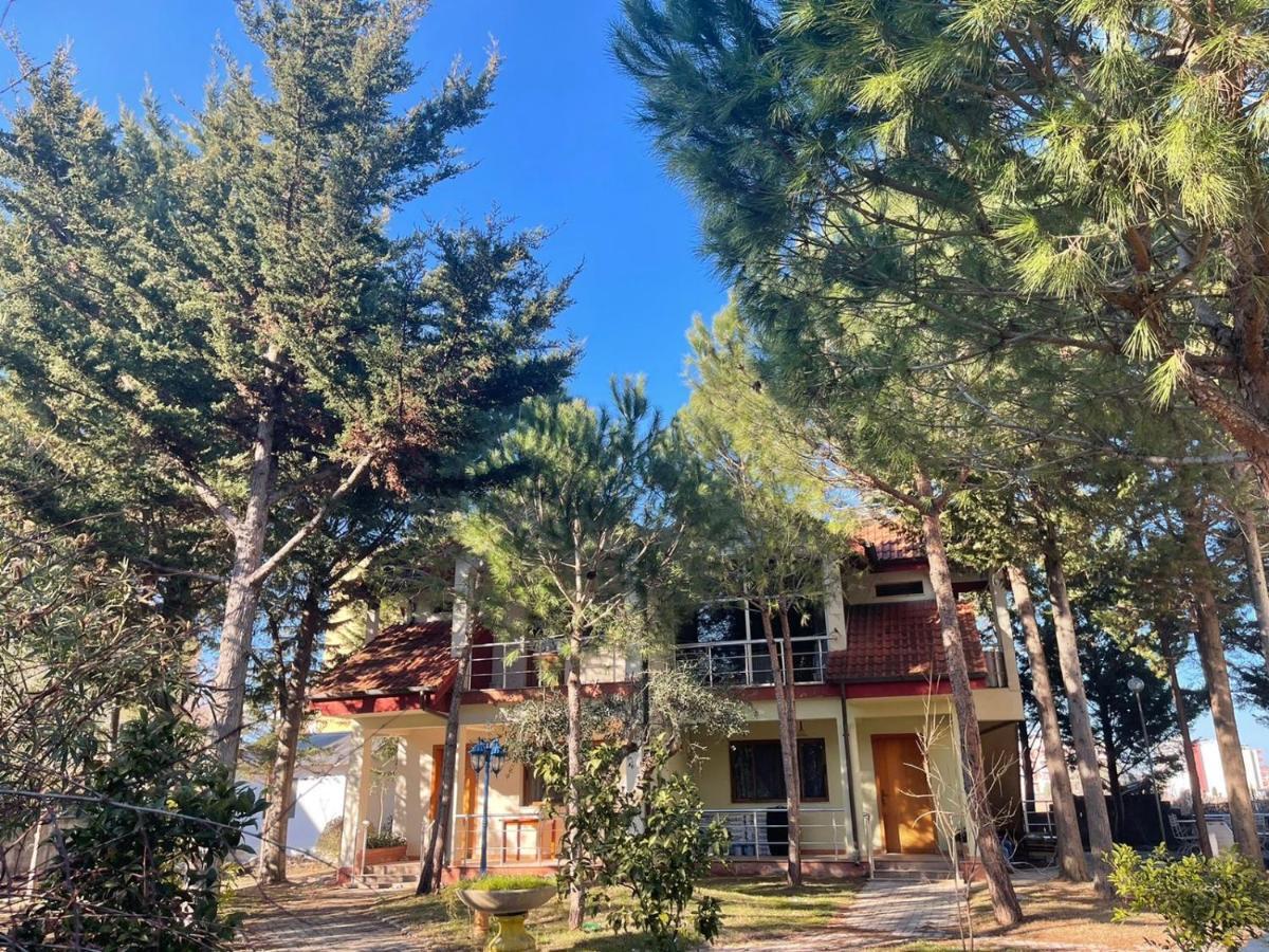 Hotel Garden Villa Ardo Golem  Exterior foto