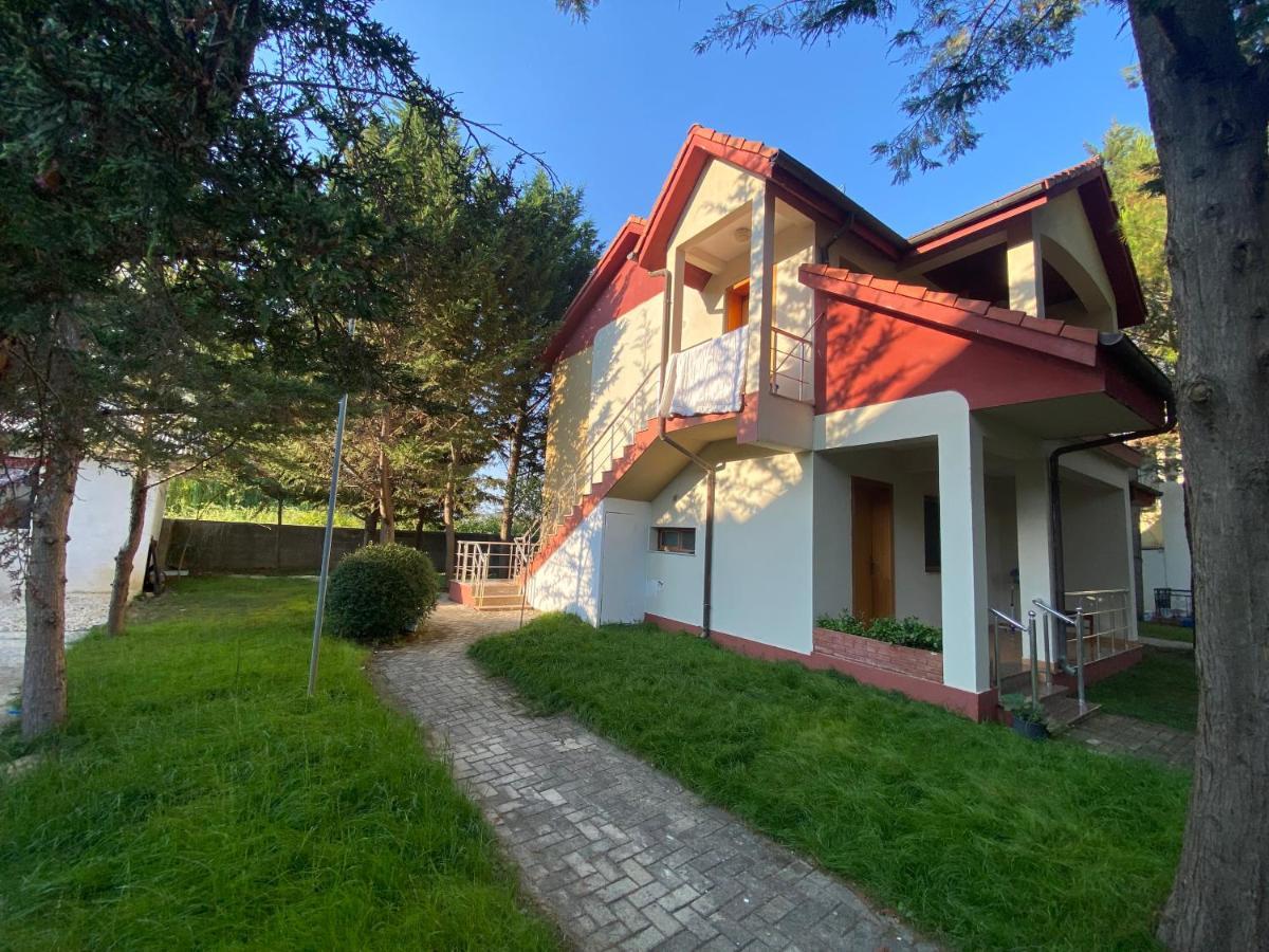 Hotel Garden Villa Ardo Golem  Exterior foto